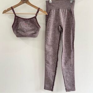 Gymshark strappy sport bra and leggings Small Berry